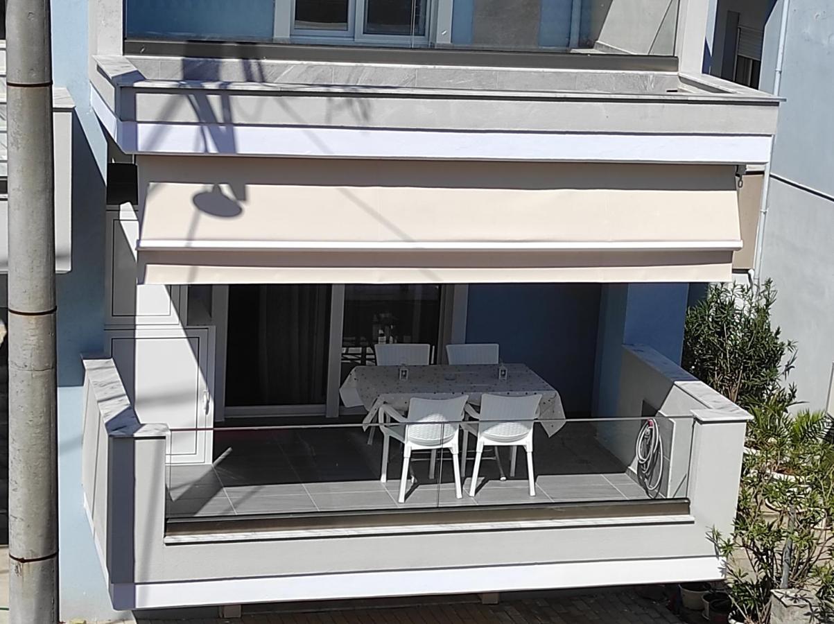 Nastazia Apartment Nea Peramos  Luaran gambar